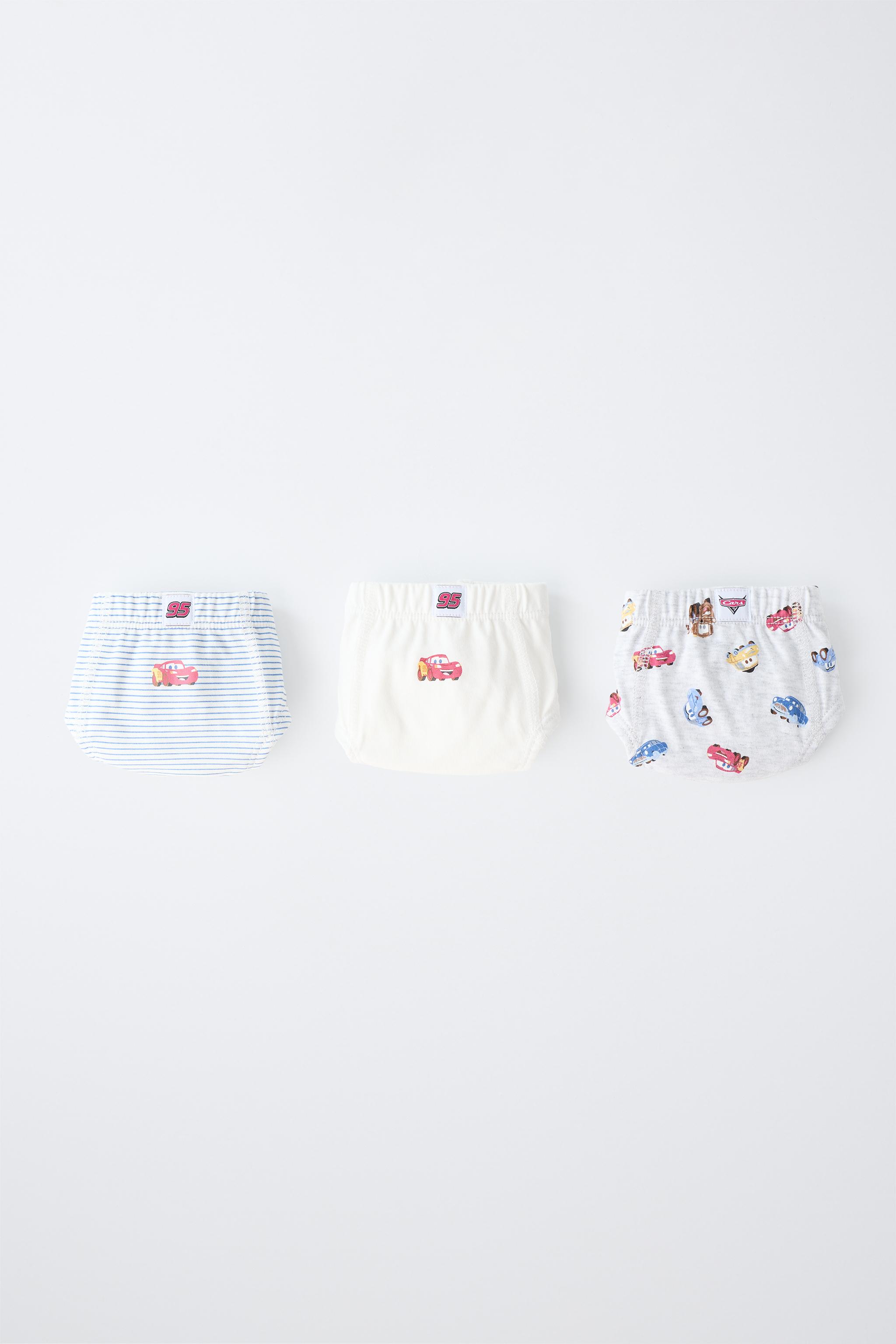 1 1/2-6 YEARS/ THREE-PACK CARS © DISNEY BRIEFS — Multicolored