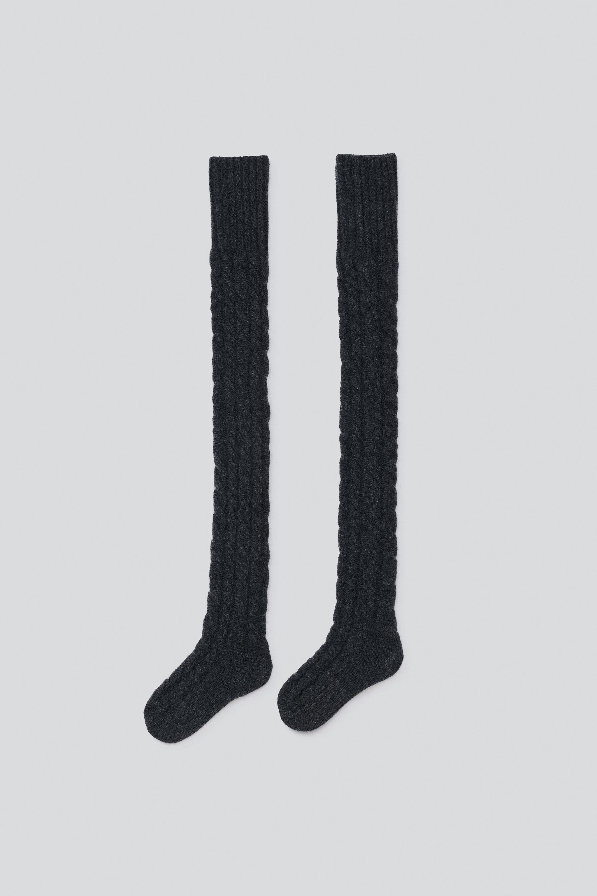 100% WOOL CABLE-KNIT TIGHTS