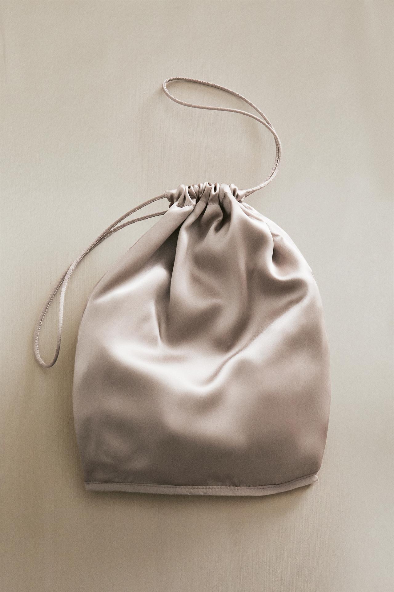 LARGE SILK BAG — Ecru White