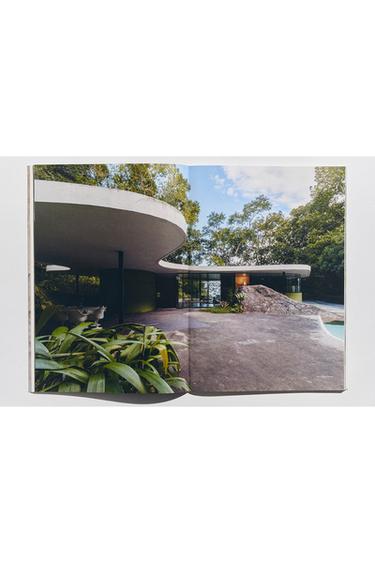 LIVRE RESIDENTIAL MASTERPIECES 28 : ÓSCAR NIEMEYER, CASA DAS CANOAS + CASA CAVANELAS - Divers de Zara - Image 2