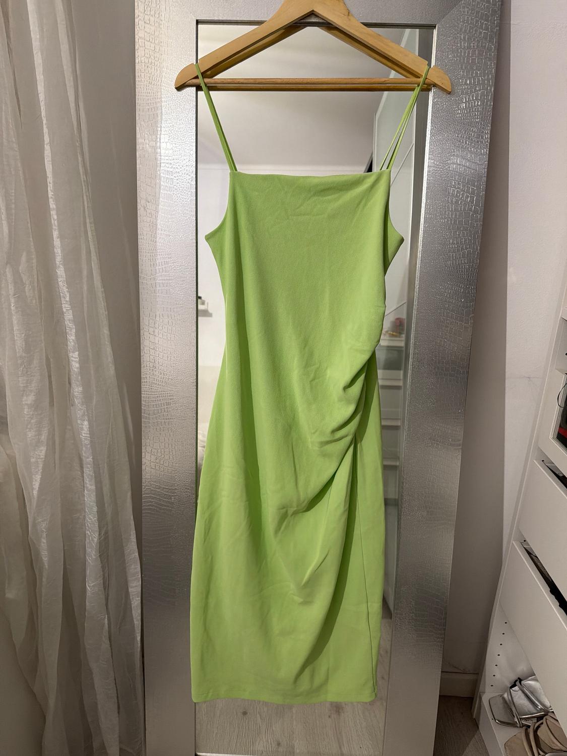 FITTED DRESS WITH STRAPS. - Image 3