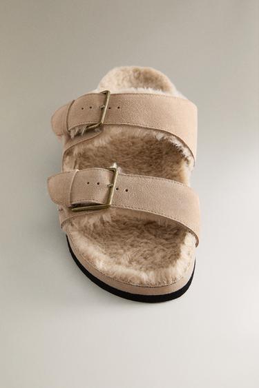 SANDALES CHAUDES EN CROÛTE DE CUIR À DOUBLE BOUCLE - Blanc écru de Zara - Image 4