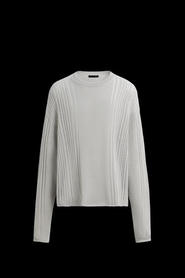 PULLOVER MIT LOCHMUSTER - Perlgrau von Zara - Bild 0