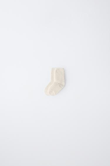 COTTON SILK TEXTURED SOCKS - Ecru by Zara