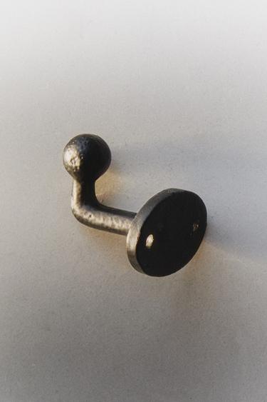 COLGADOR HIERRO - Negro de Zara