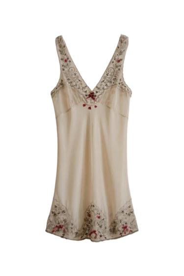 VESTIDO LINGERIE