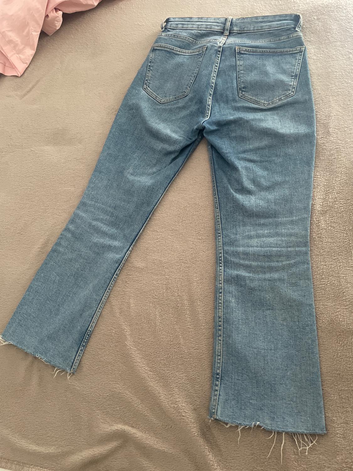 JEAN - Image 4