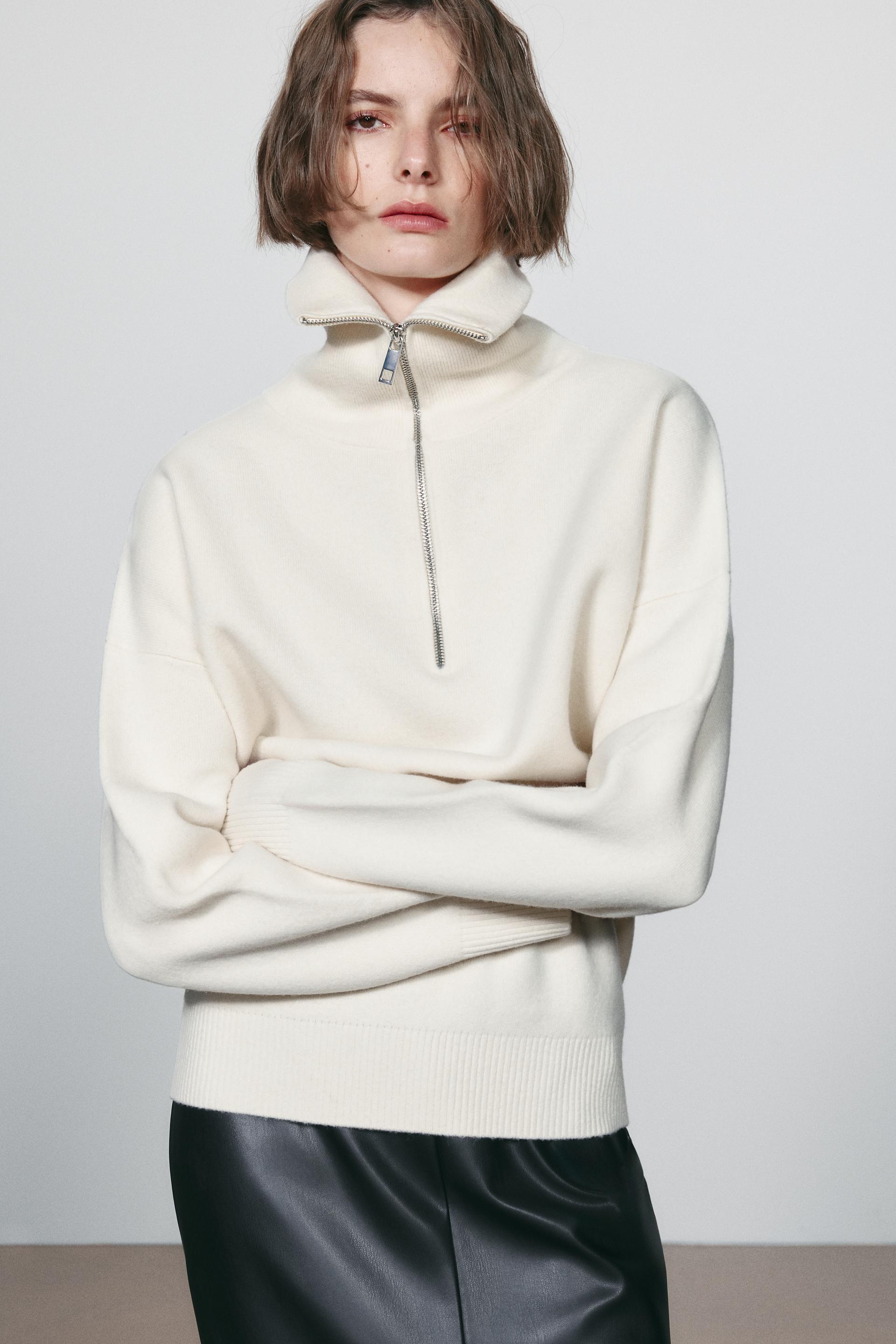 96% WOOL OVERSIZED MOCK NECK SWEATER thumbnail 4