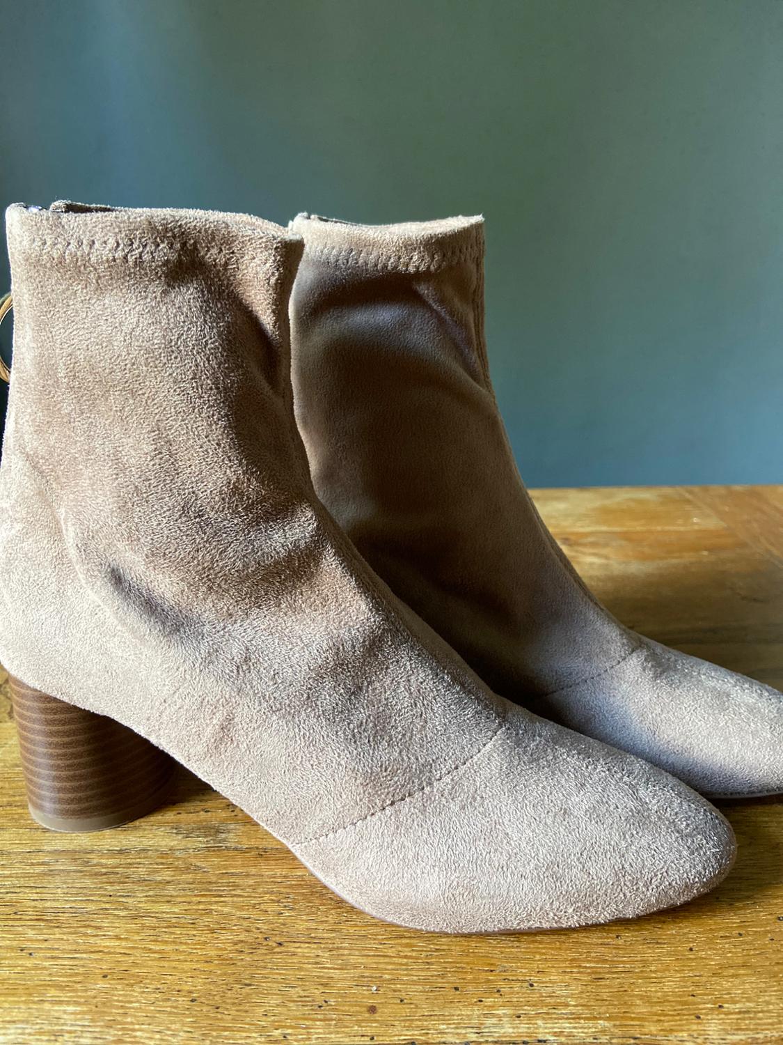 FAUX SUEDE ANKLE BOOTS - Image 4