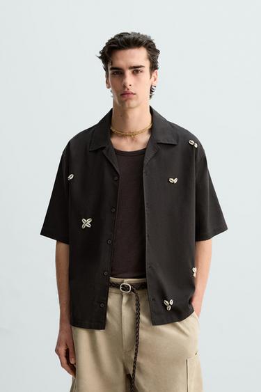 CAMISA RELAXED FIT CONCHAS - Marrom-escuro da Zara