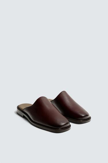 LEATHER CLOGS - Burgundy Red by Zara