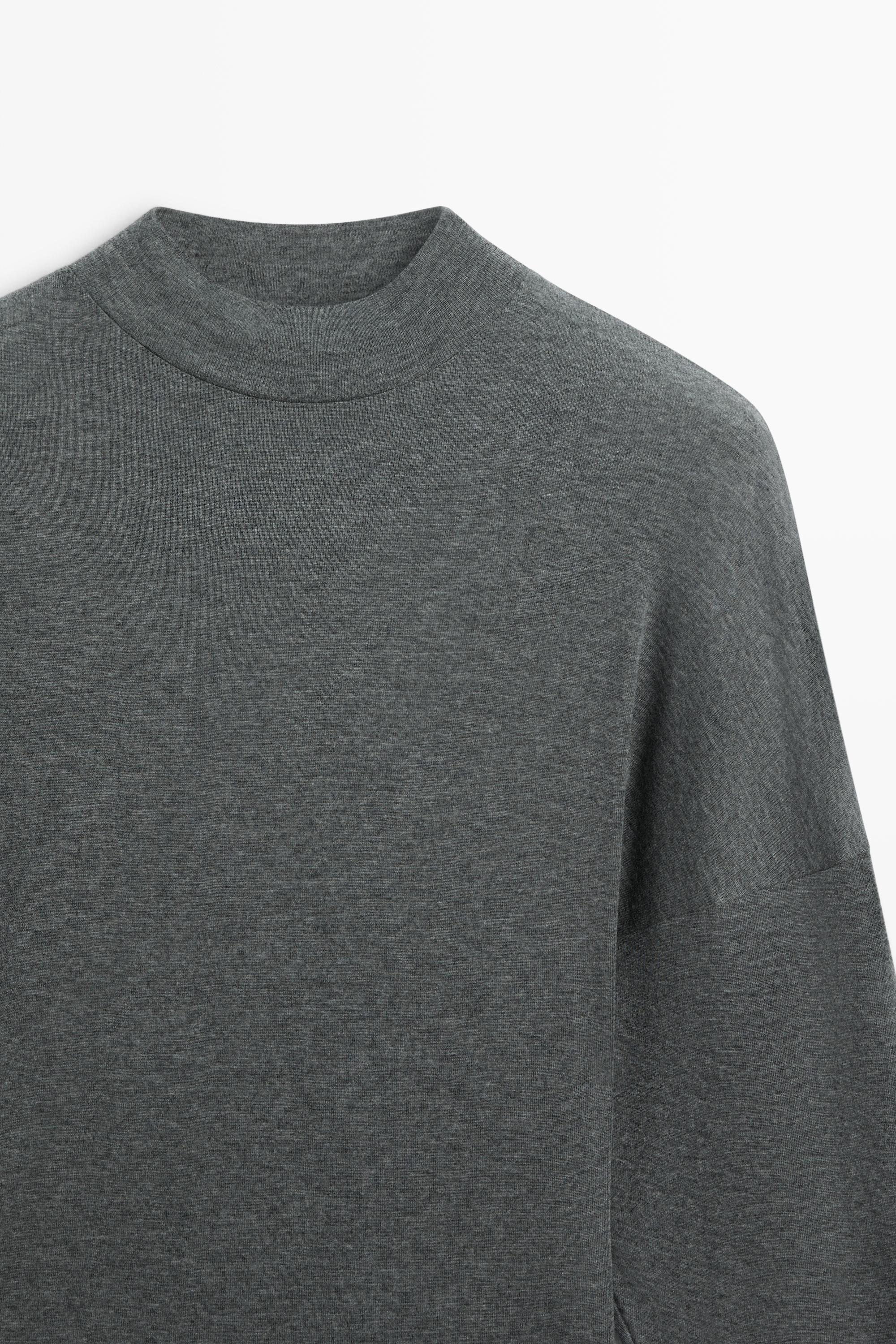 Funnel neck knit T-shirt
