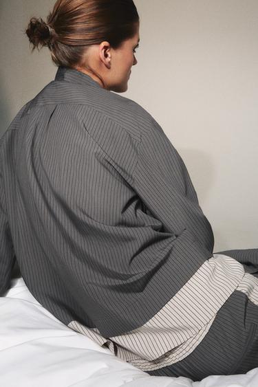 CHEMISE BIMATIÈRE À RAYURES EN MÉLANGE DE VISCOSE - Anthracite foncé de Zara - Image 5