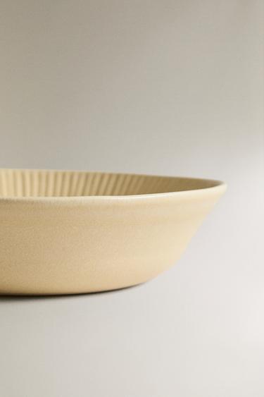 ASSIETTE CREUSE GRÈS RAYÉE - Beige foncé de Zara - Image 3