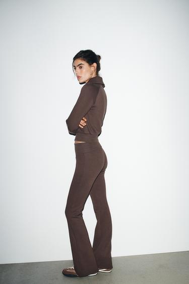 PANTALÓN FELPA FLARE - Marrón de Zara