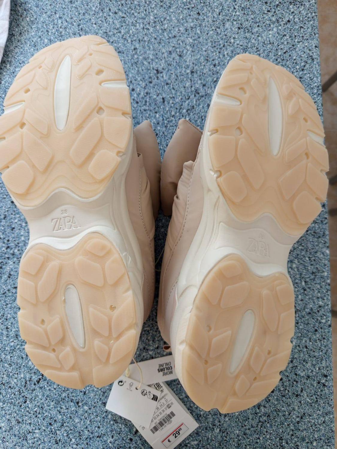 ZAPATILLAS ACOLCHADAS BEIGE - Image 3
