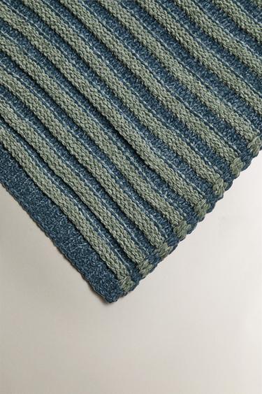 CHILDREN'S STRIPED CHENILLE BLANKET - Green by Zara - Image 3