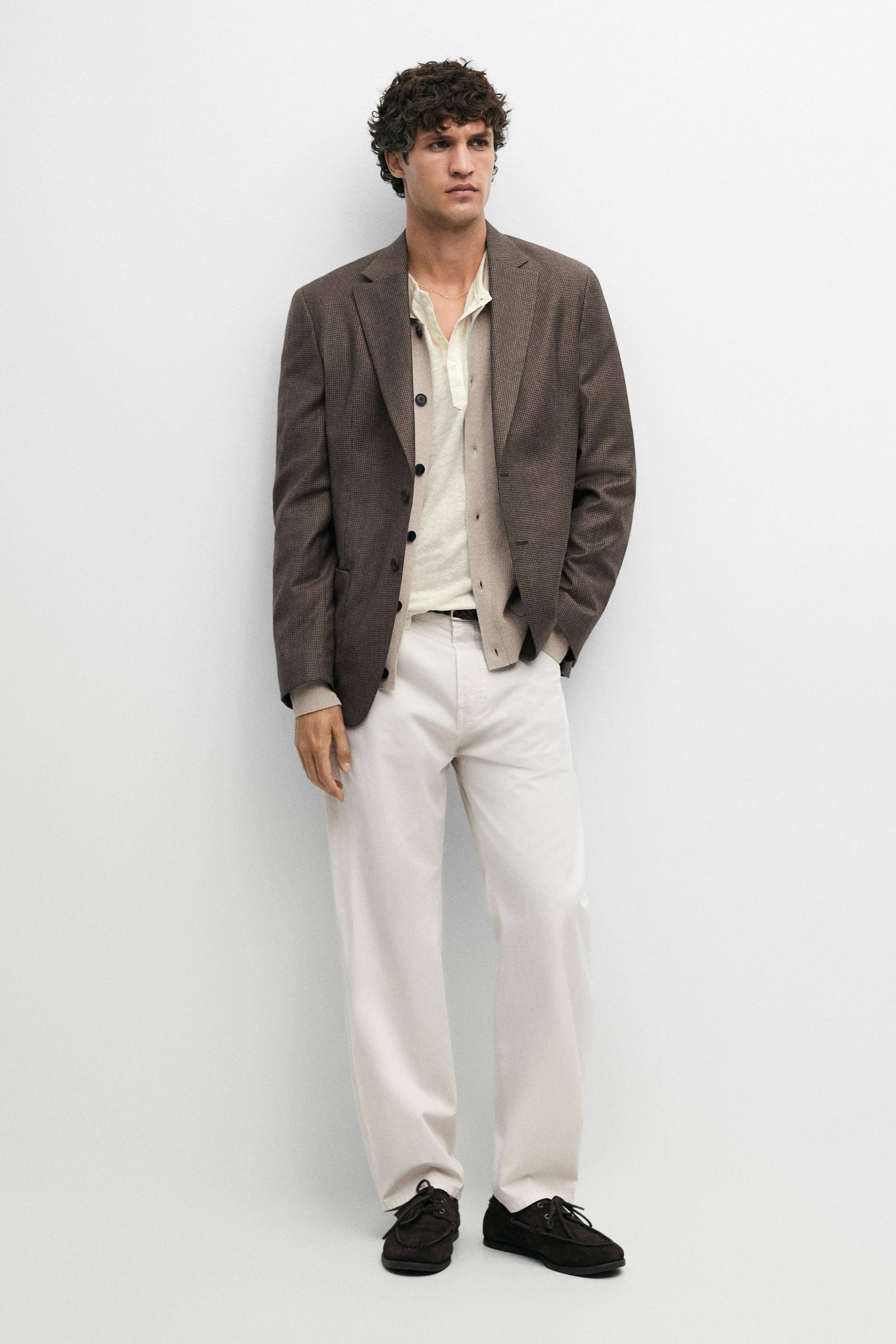 Wool-blend blazer with pocket details