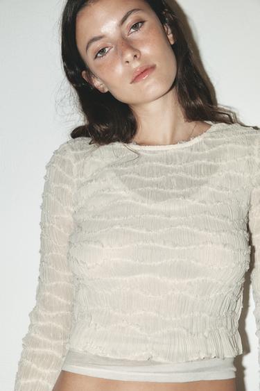CAMISETA ESTRUCTURA - Crudo de Zara