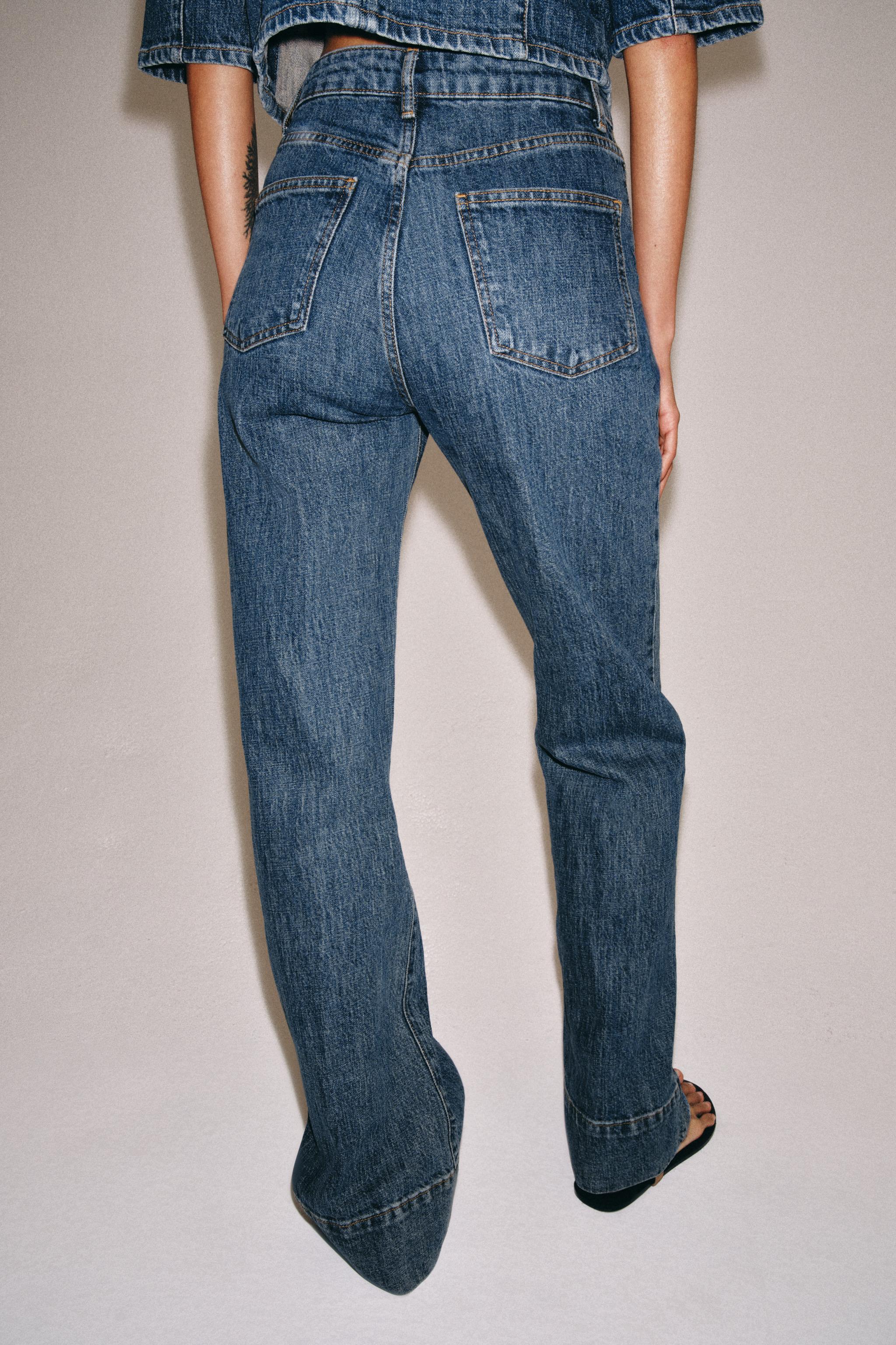 Женские джинсы Zara ZW COLLECTION HIGH-RISE FLARE JEANS — фото 3