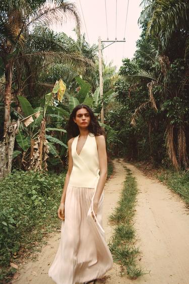 CROSSOVER KNIT WAISTCOAT - Cream by Zara