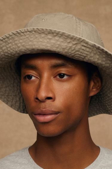 LOOK - DARK TANGERINE by Zara