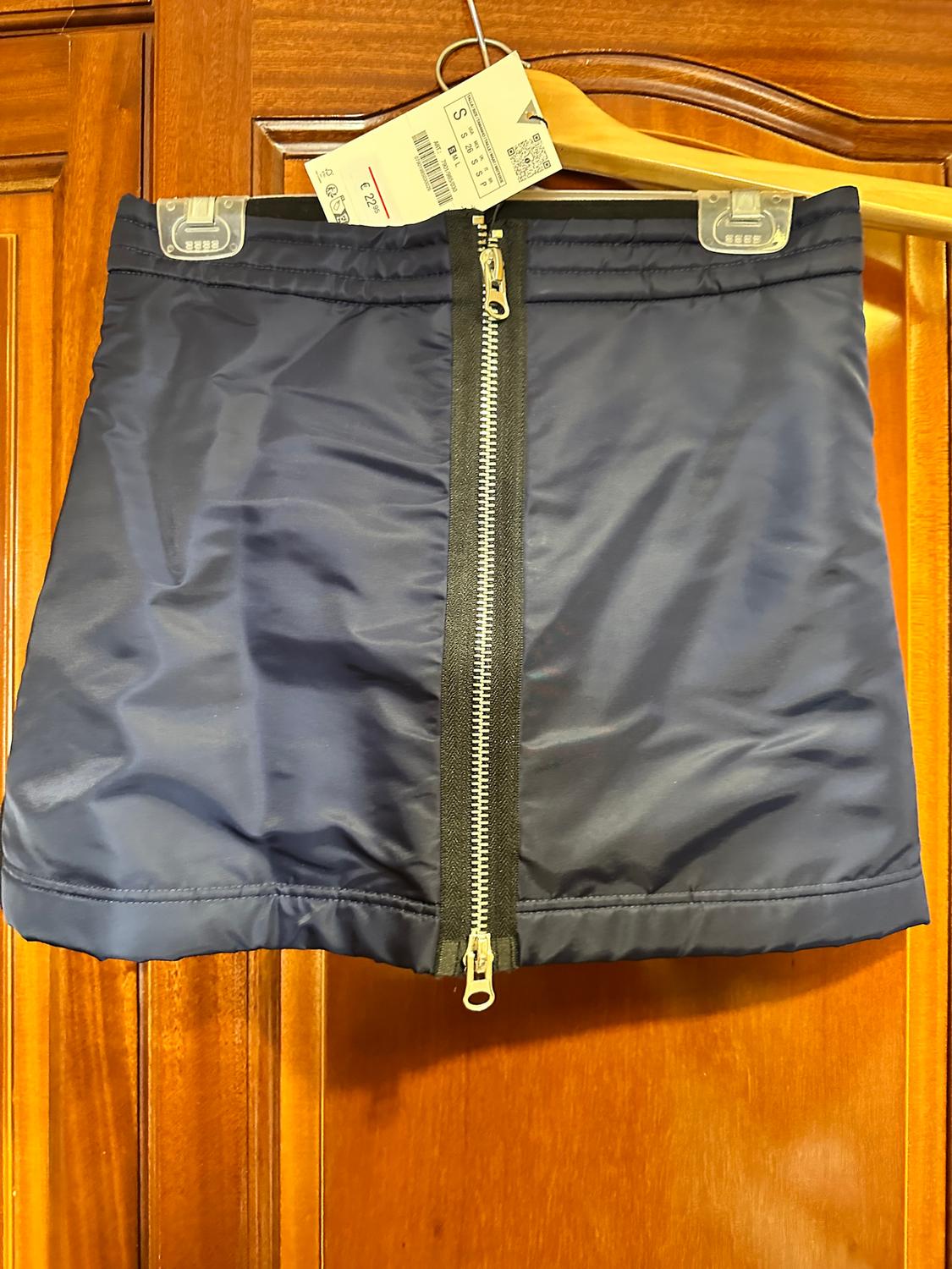 CONTRAST NYLON MINI SKIRT - Image 3