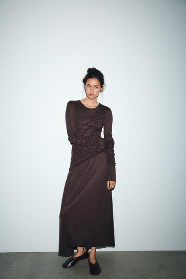 ROBE MI-LONGUE À PLIS Marron ZARA France - Main Image