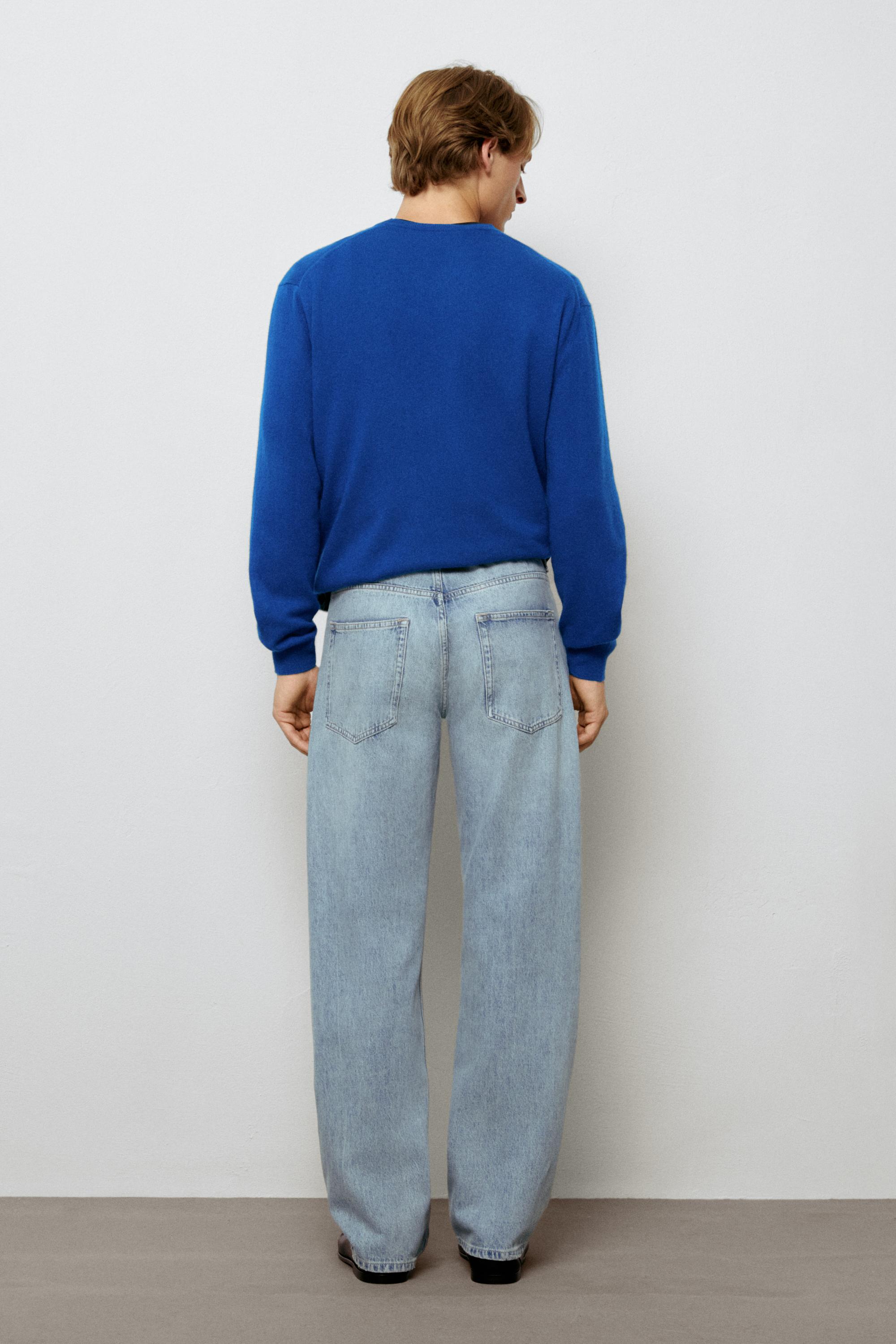 Wide-leg jeans