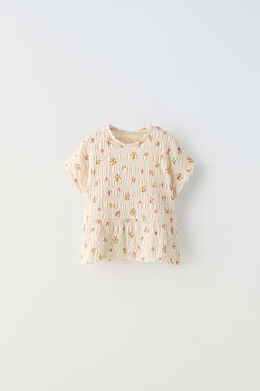 ФУТБОЛКА ИЗ РЕЛЬЕФНОЙ ТКАНИ С ЦВЕТОЧНЫМ ПРИНТОМ — БЕЖЕВЫЙ от Zara — изображение 0