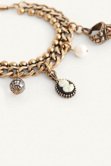 BRACELET MULTICHARMS ÉDITION LIMITÉE - Or vieilli de Zara - Image 3