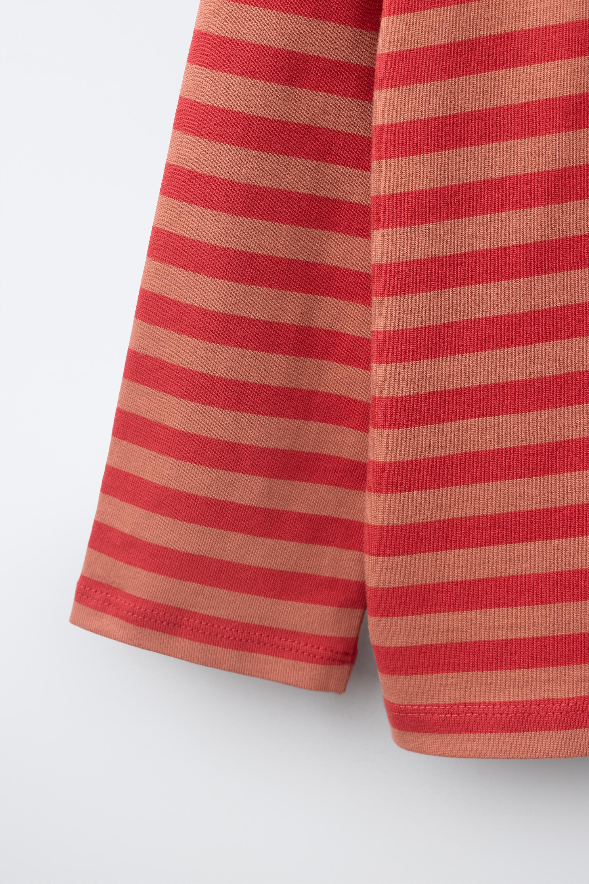 STRIPED PRINT T-SHIRT