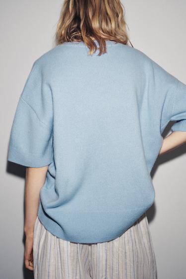 PULL BASIQUE EN MAILLE 100 % LAINE MANCHES COURTES - Bleu clair de Zara - Image 1