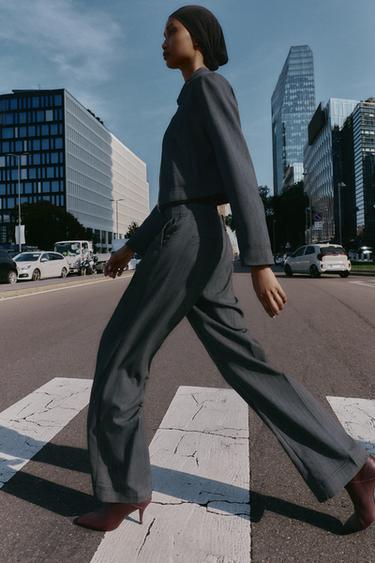 ENSEMBLE BLAZER ET PANTALON DROIT À CHEVRONS - Blanc / Gris de Zara - Image 2
