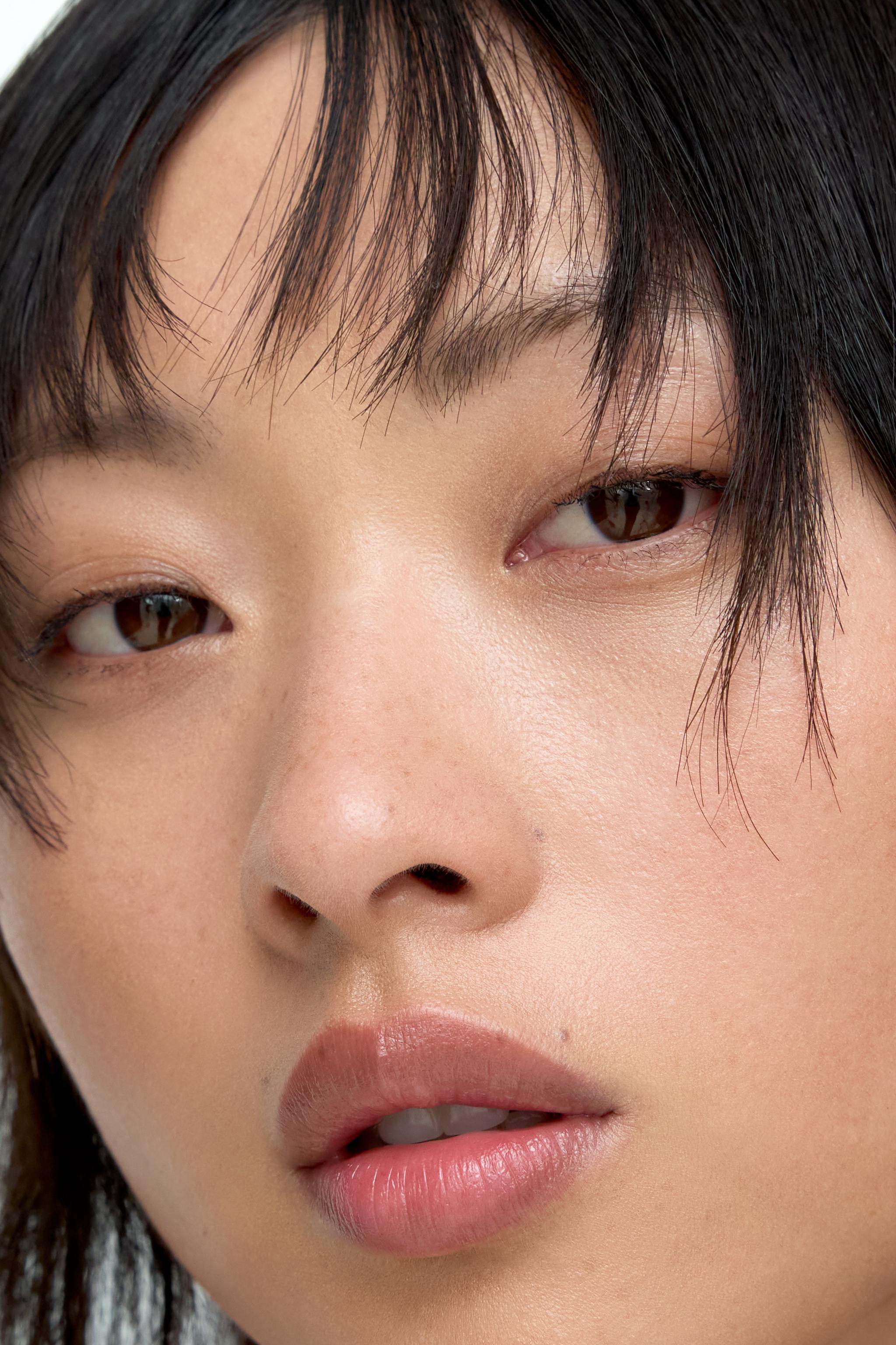 SPF50配合色付きモイスチャライザー - LIGHT | ZARA Japan / 日本