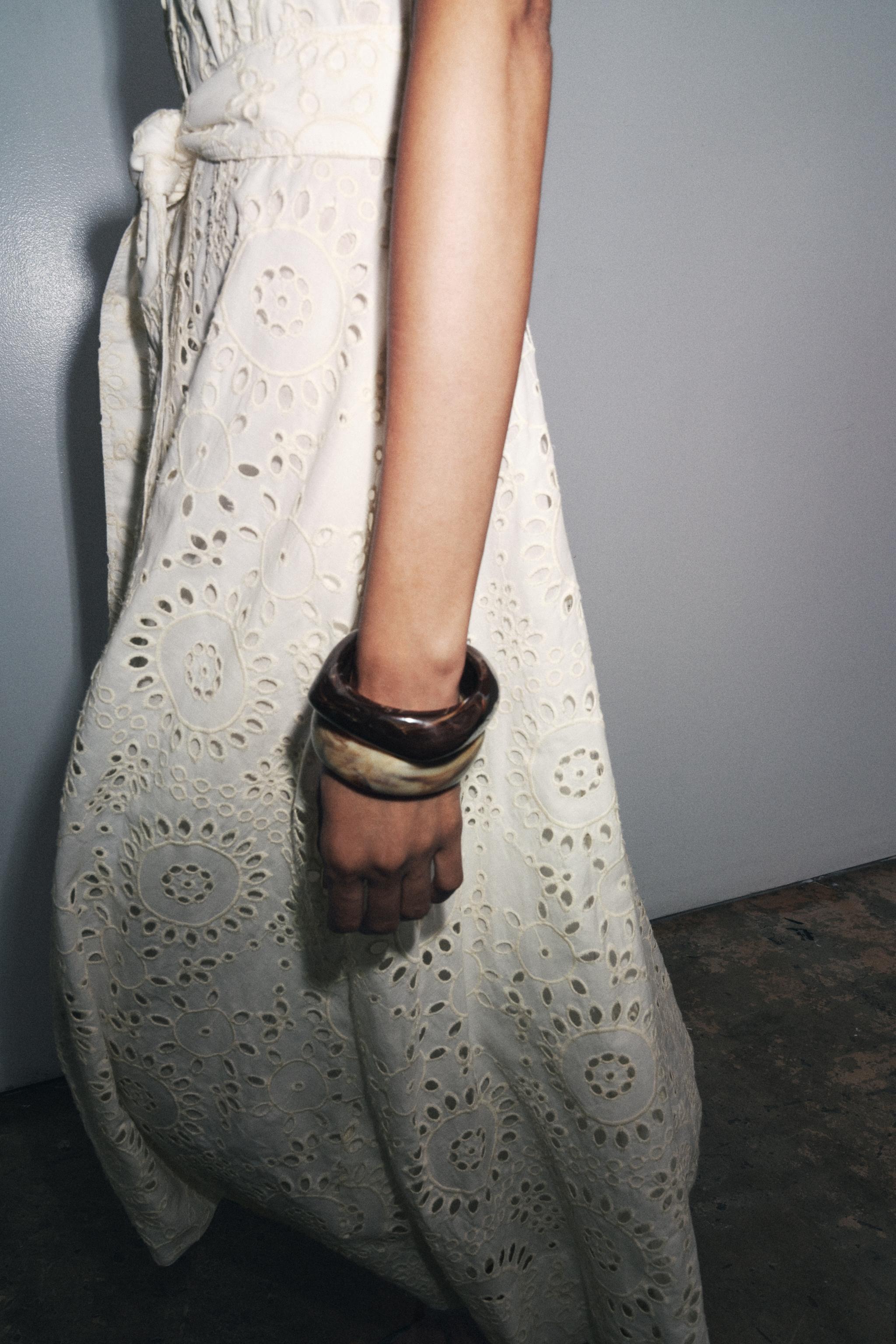 ZARA ZW COLLECTION 刺繍入りシャツワンピース 4786/137 ZW COLLECTION 刺繍入りシャツワンピース - エクリュ | ZARA