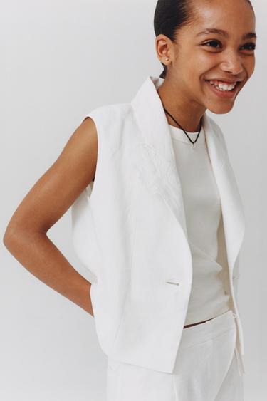 FLORAL EMBROIDERED 100% LINEN WAISTCOAT - Ecru by Zara