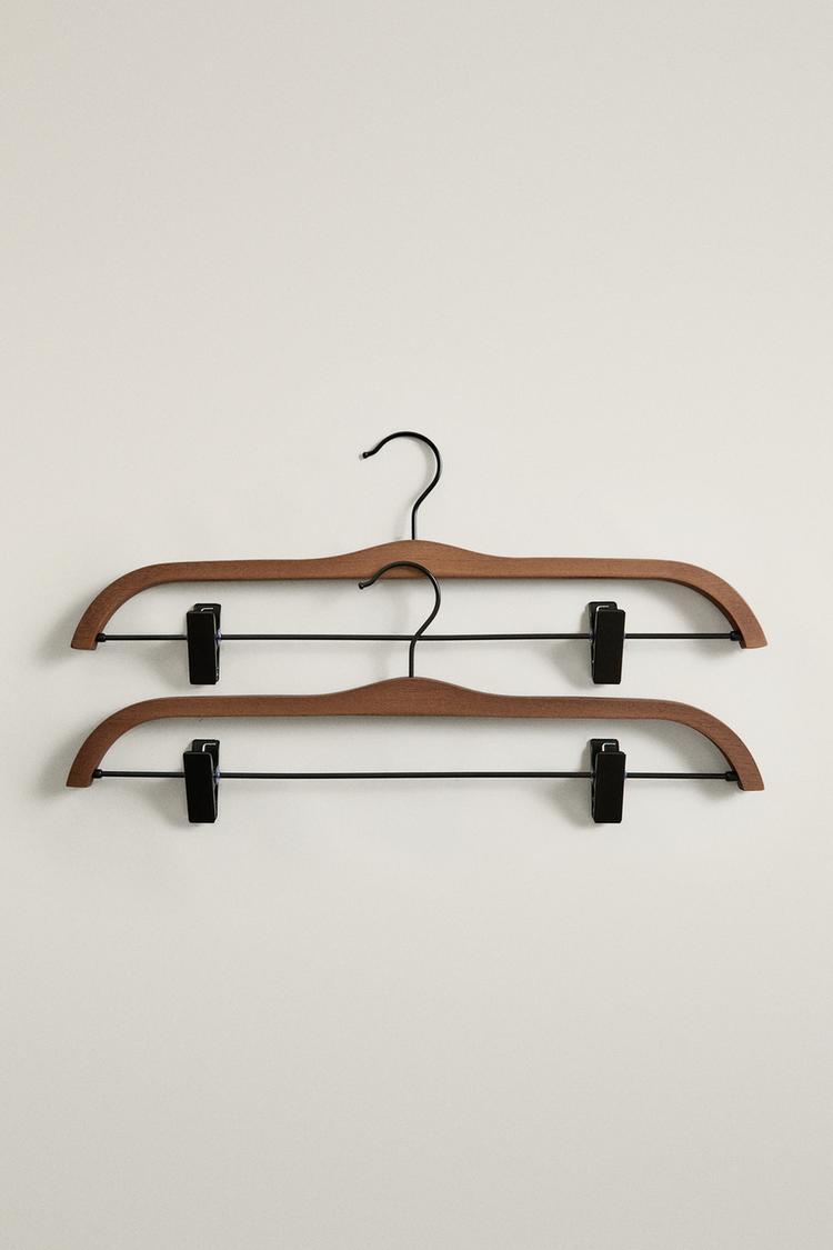 WOOD-FINISH SKIRT HANGER SET (PACK OF 2) — Dark brown