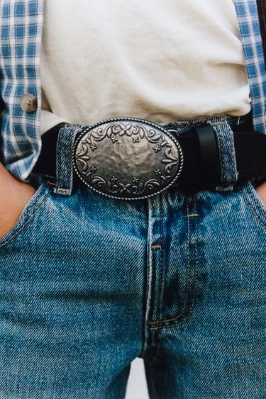 РЕМЕНЬ ИЗ 100% НАТУРАЛЬНОЙ КОЖИ С ОВАЛЬНОЙ ПРЯЖКОЙ — ЧЕРНЫЙ от Zara