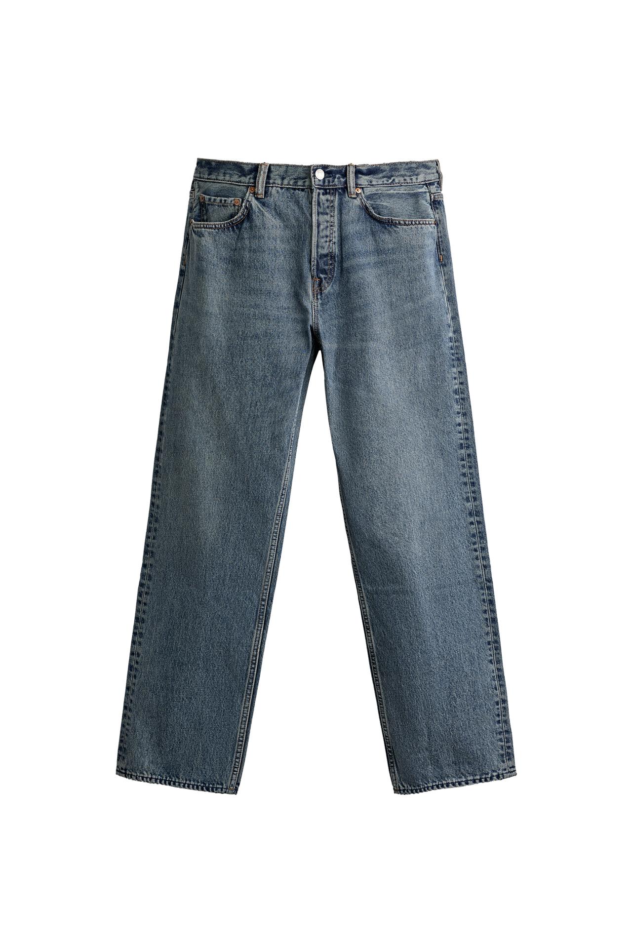 STRAIGHT-LEG JEANS