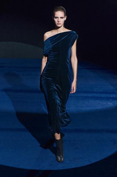VESTIDO MIDI TERCIOPELO ZW COLLECTION - Marino de Zara - Imagen 0