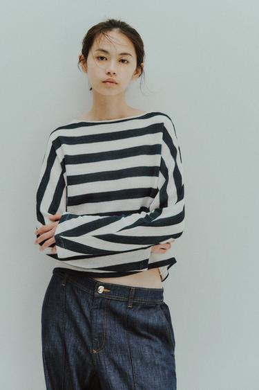 TOP RAYAS MANGA MURCIÉLAGO - Marino / Blanco de Zara