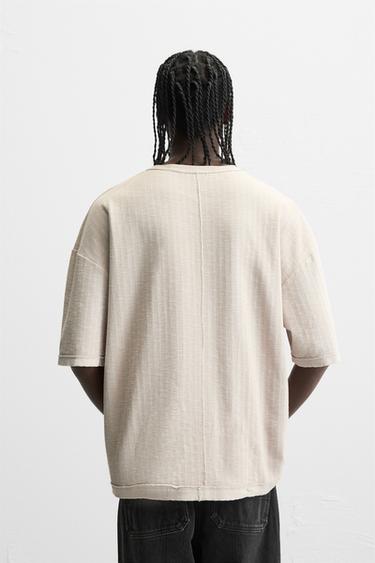 T-SHIRT DÉLAVÉ À LA STRUCTURE EN MAILLE - Iceberg de Zara - Image 2