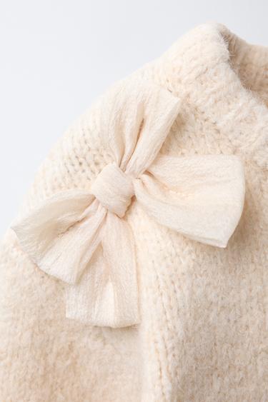 PULL EN MAILLE AVEC NŒUDS EN SATIN - Écru de Zara - Image 2