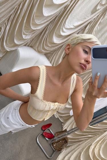 LACE CROP TOP - Light yellow by Zara