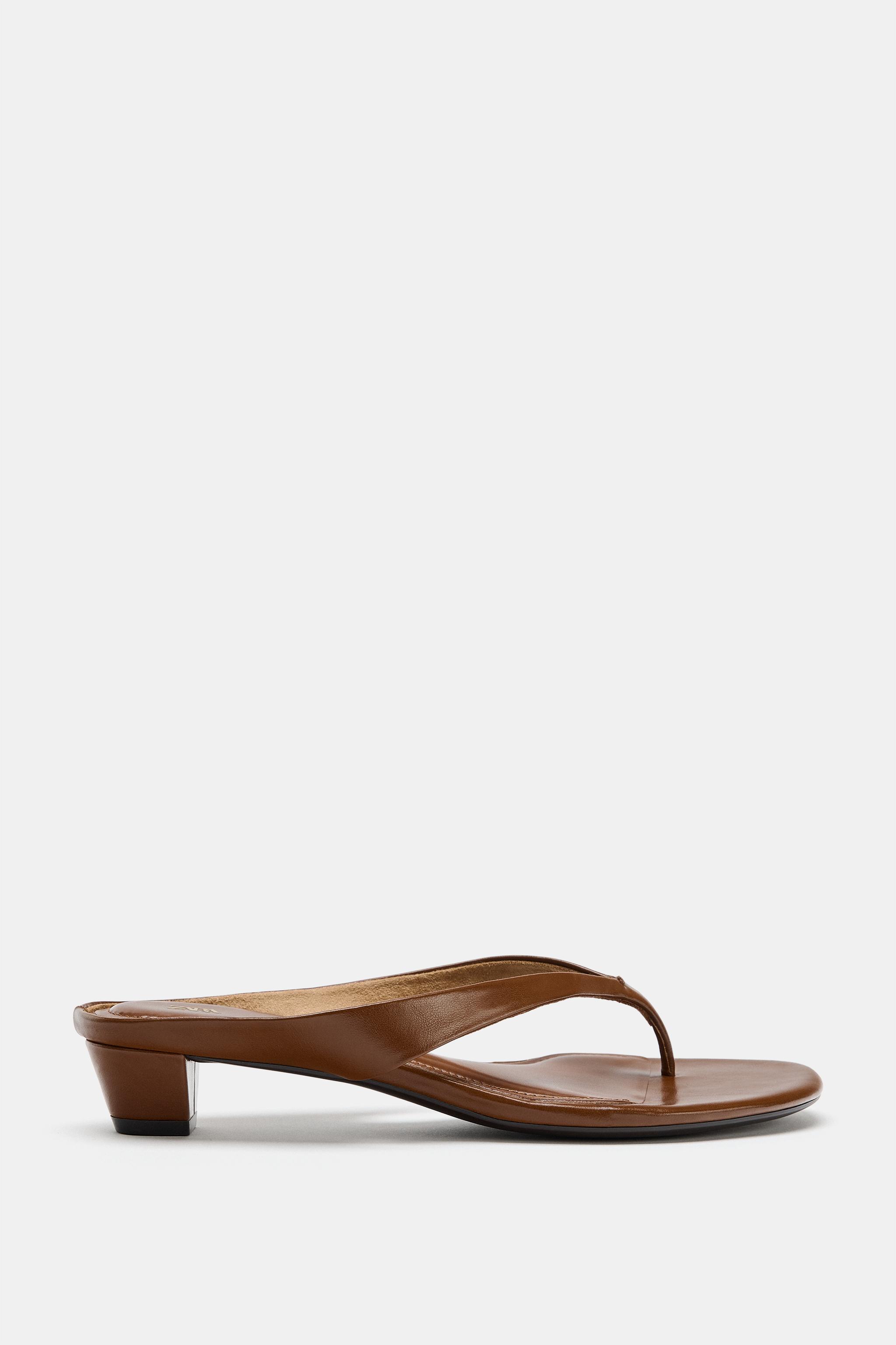 KITTEN HEEL SANDALS