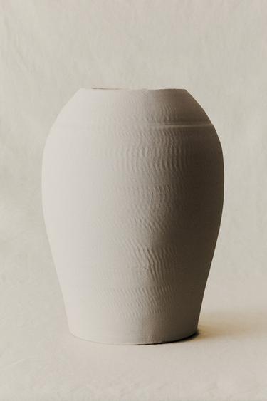 TEXTURED CERAMIC VASE - Ecru by Zara