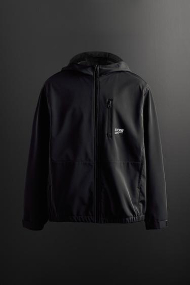 CAZADORA TÉCNICA FORRADA CAPUCHA WATER REPELLENT - Negro de Zara