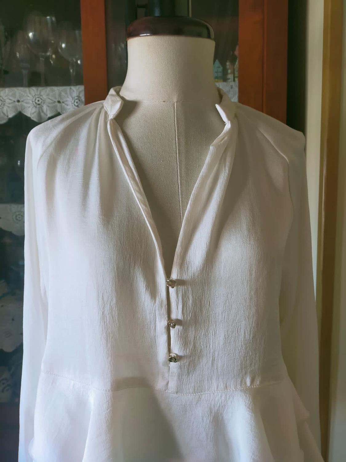 RUFFLED BLOUSE - Image 4