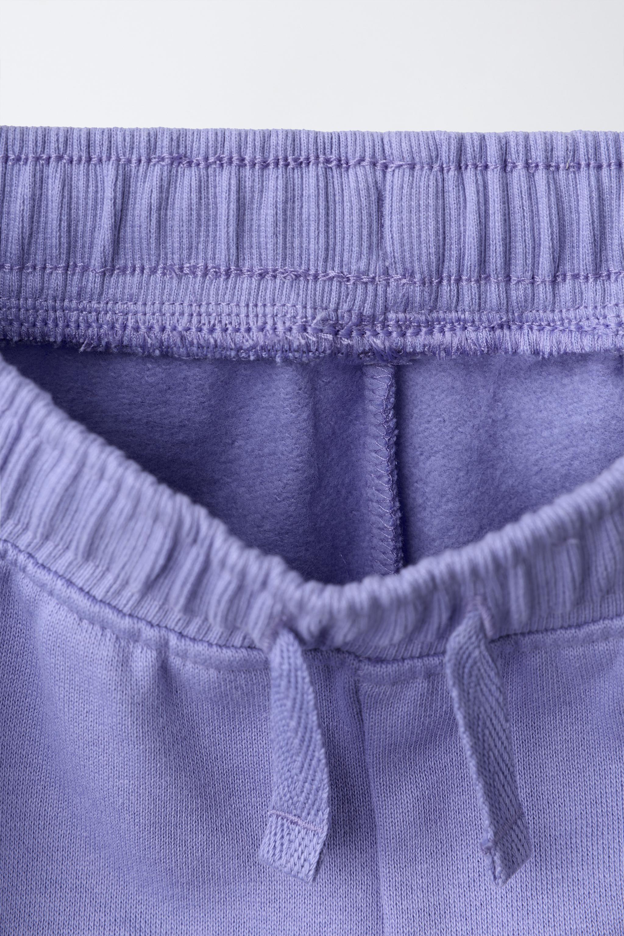 DAISY EMBROIDERED PLUSH PANTS